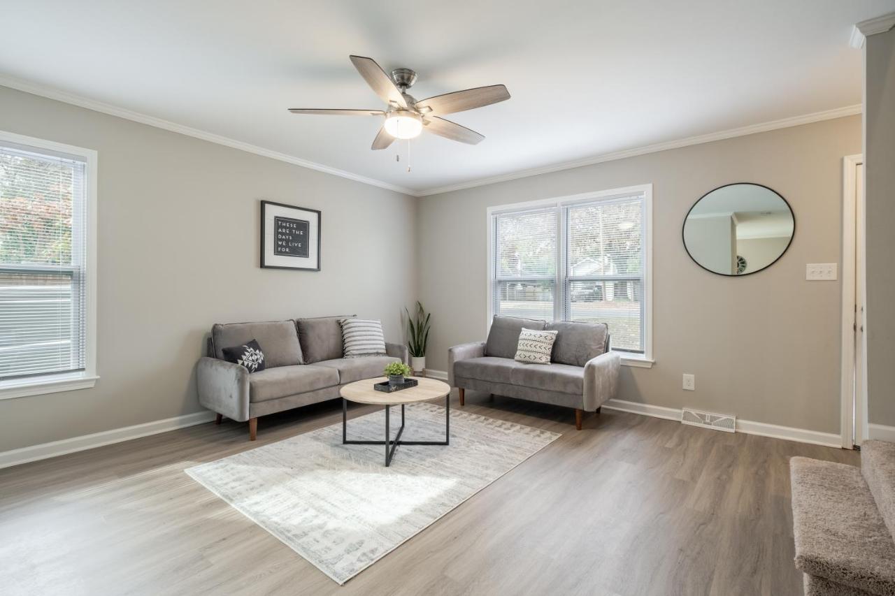 Modern Stunning Southpark/cotswold Home! Hébergement de vacances Charlotte